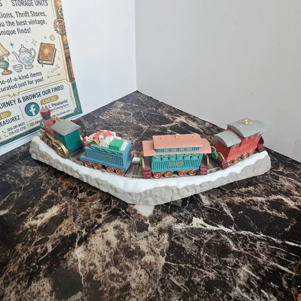 Vintage 1991 Hallmark Claus & Co RR Train Ornament Set with Snowy Track Display